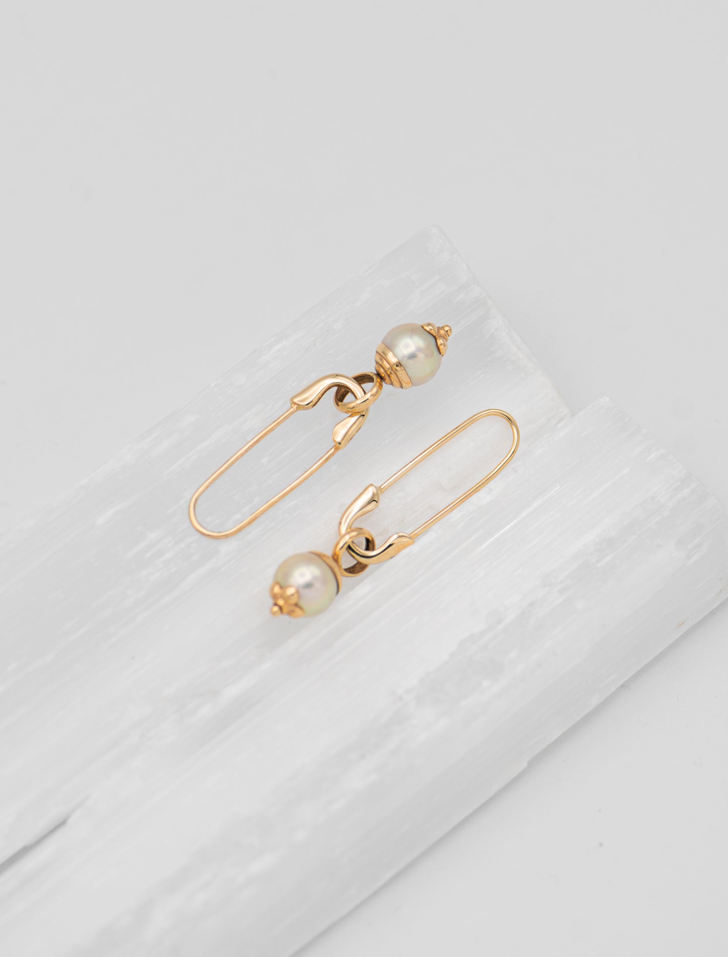 Tonya Pearl Earrings