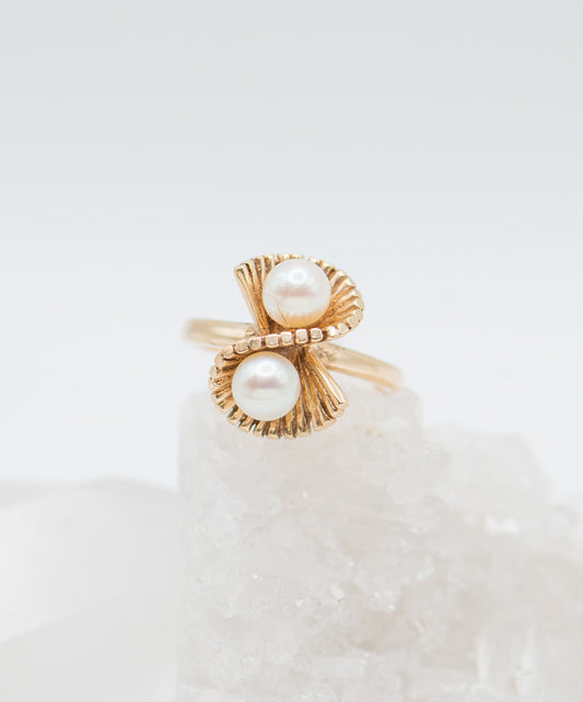 Twisted Pearl Ring
