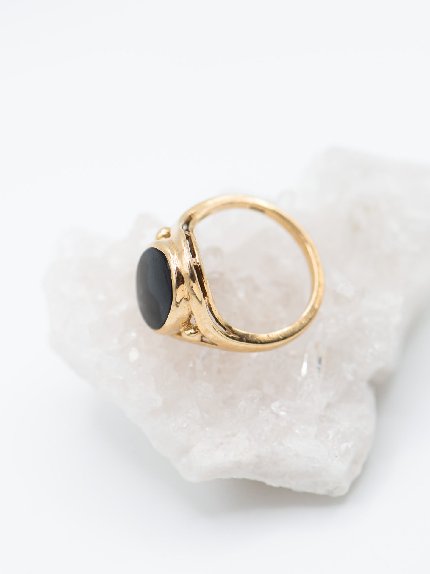 Vintage 1960's Onyx Ring