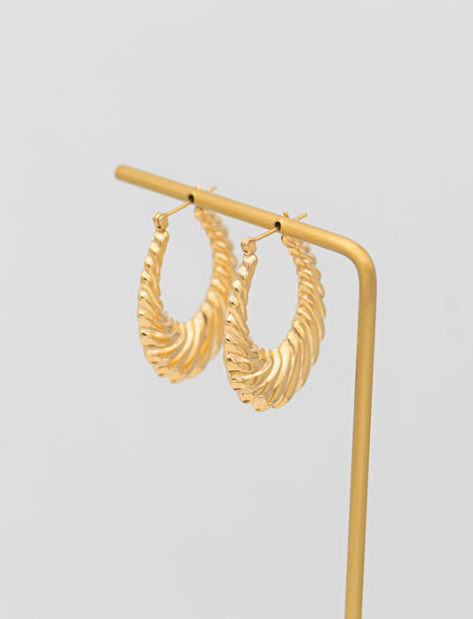 Nadeem Sculpted Hoops 0048