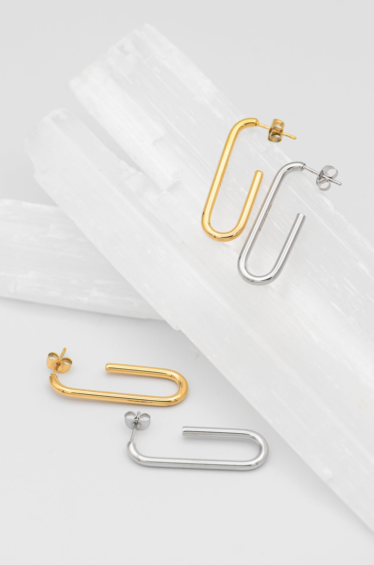 Matteo Paperclip Hoops