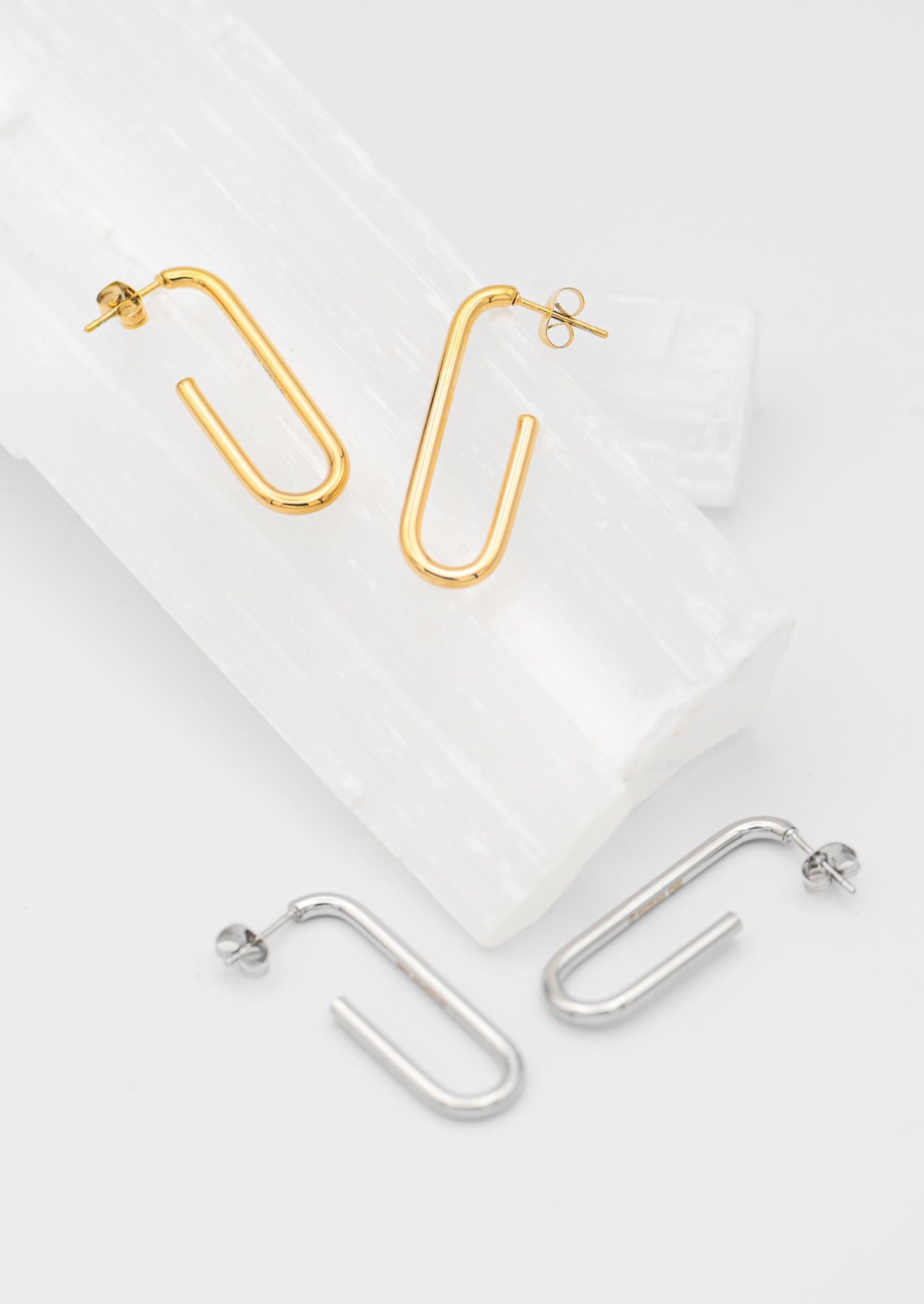 Matteo Paperclip Hoops