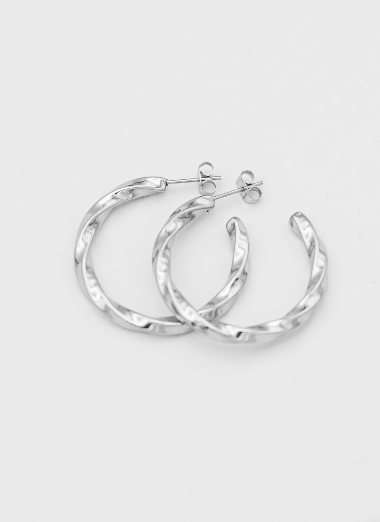 Gloria Twisting Hoops