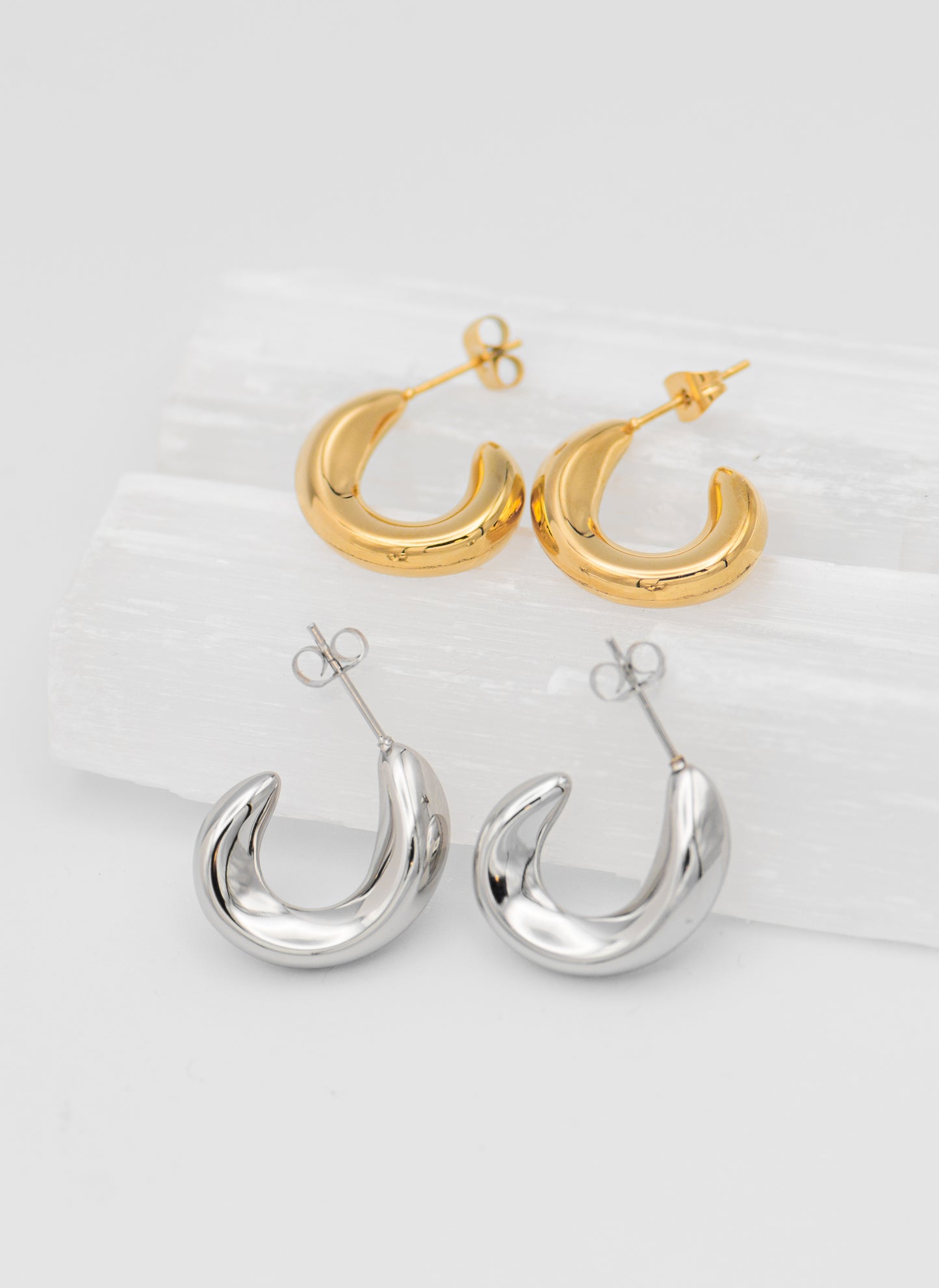 Joy Chunky Edge Earrings