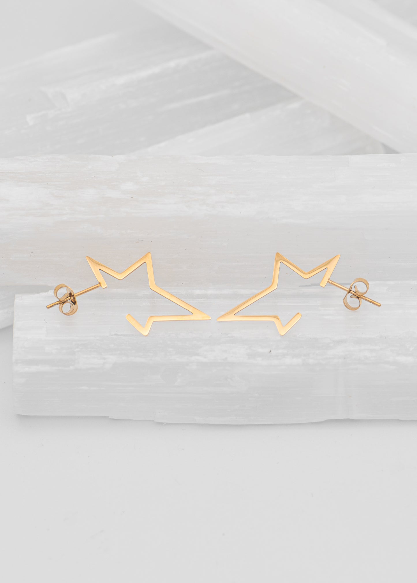 Magnus Star Hoops