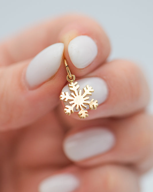 Snowflake Charm 00119