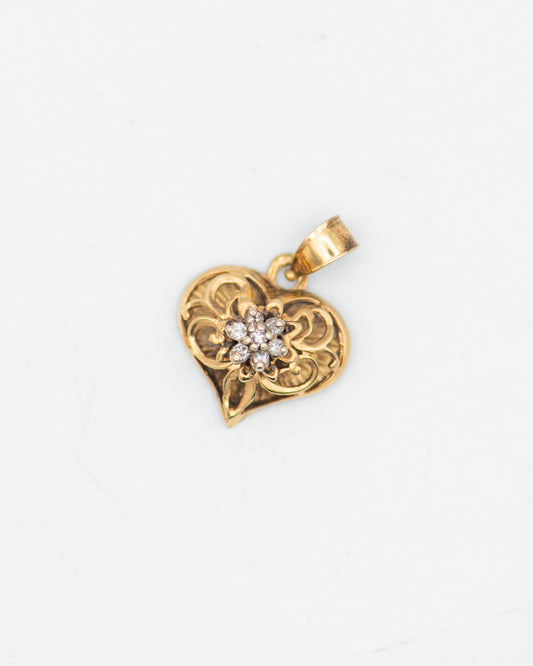 Flower heart Charm 00121
