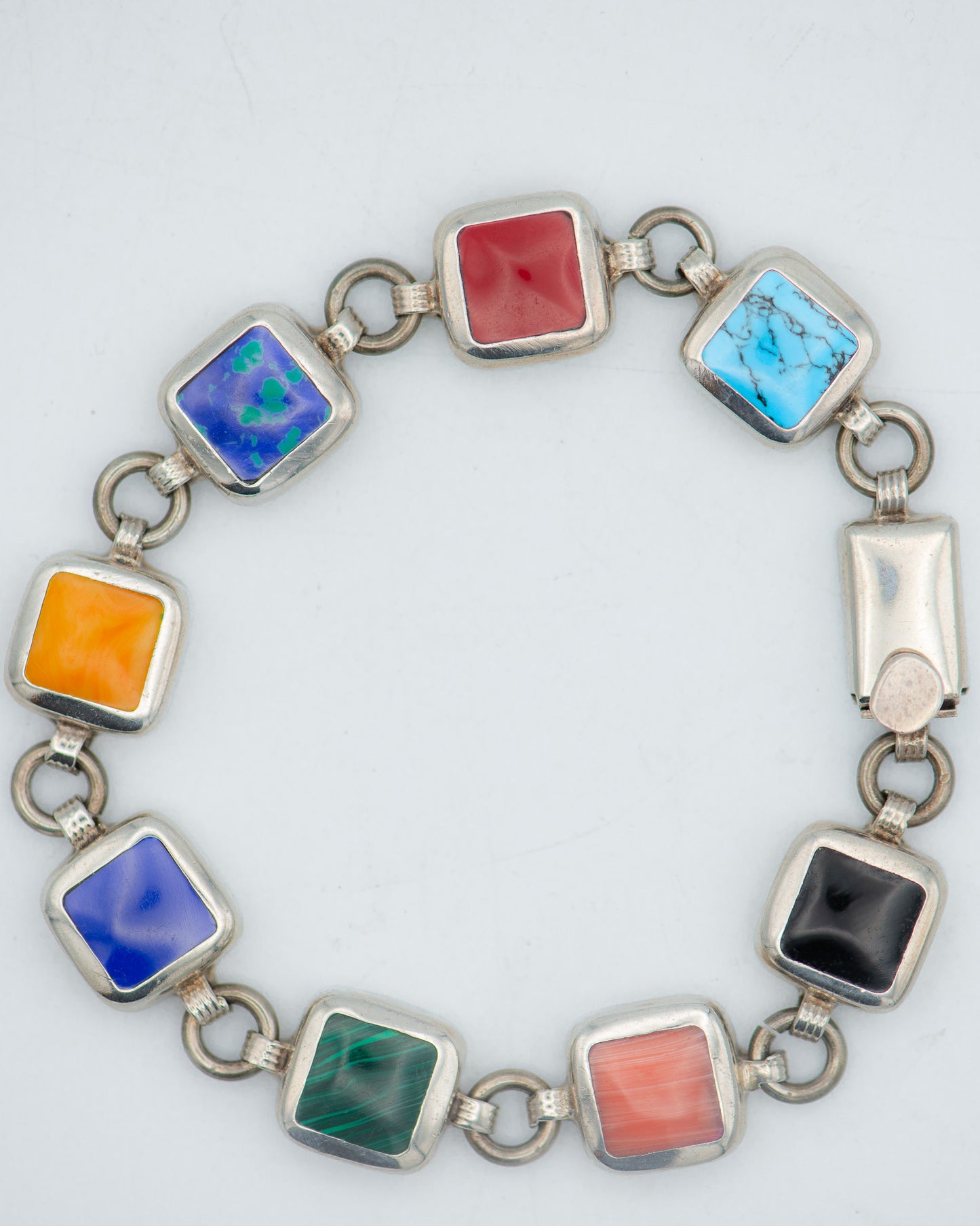 Multicolor Navajo Style Bracelet 00137