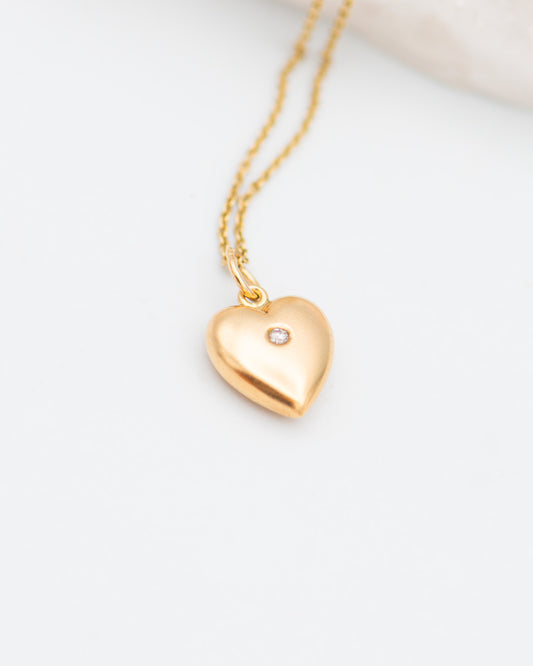 Small heart necklace 002