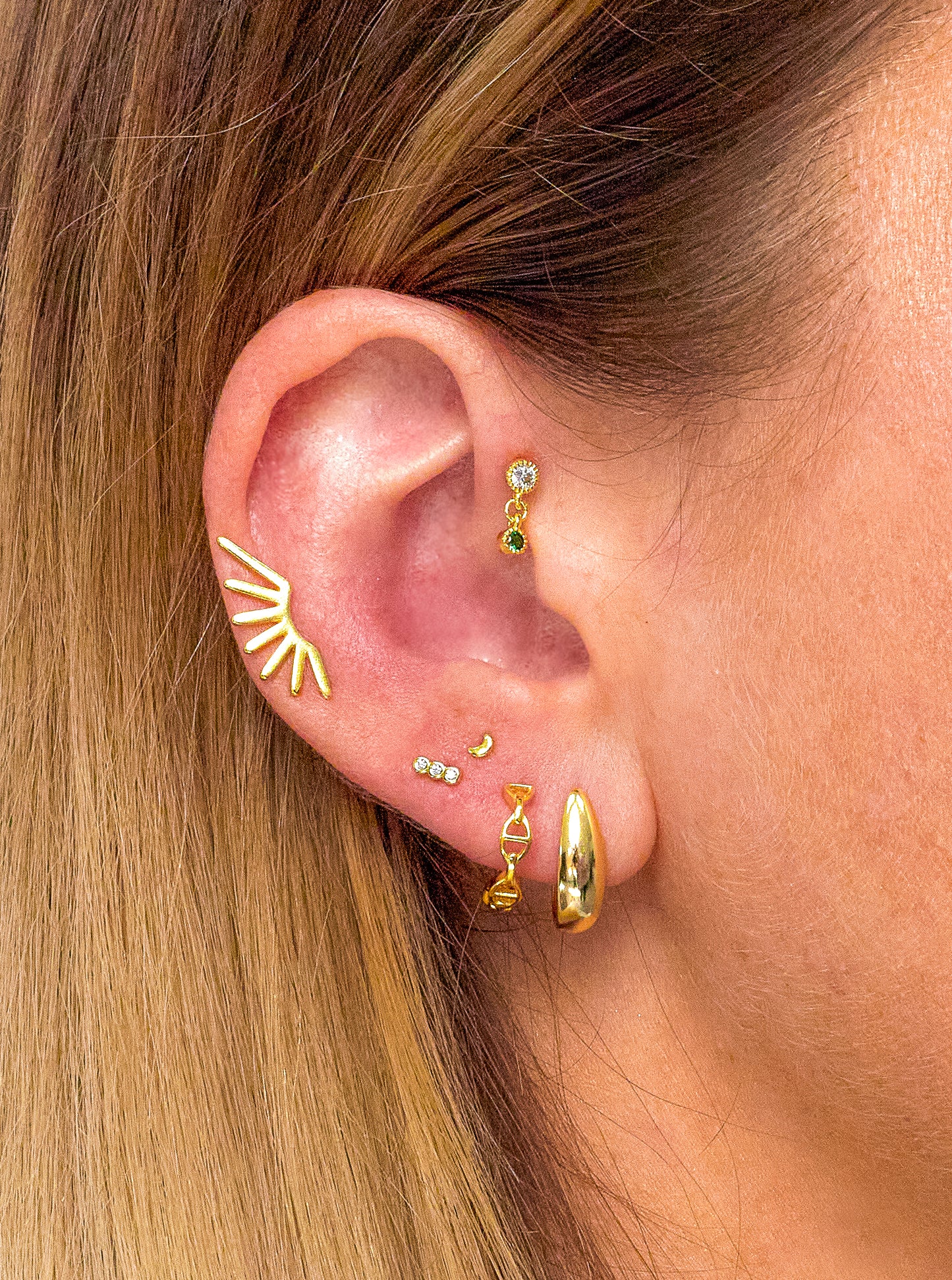 Kalista Moon Studs