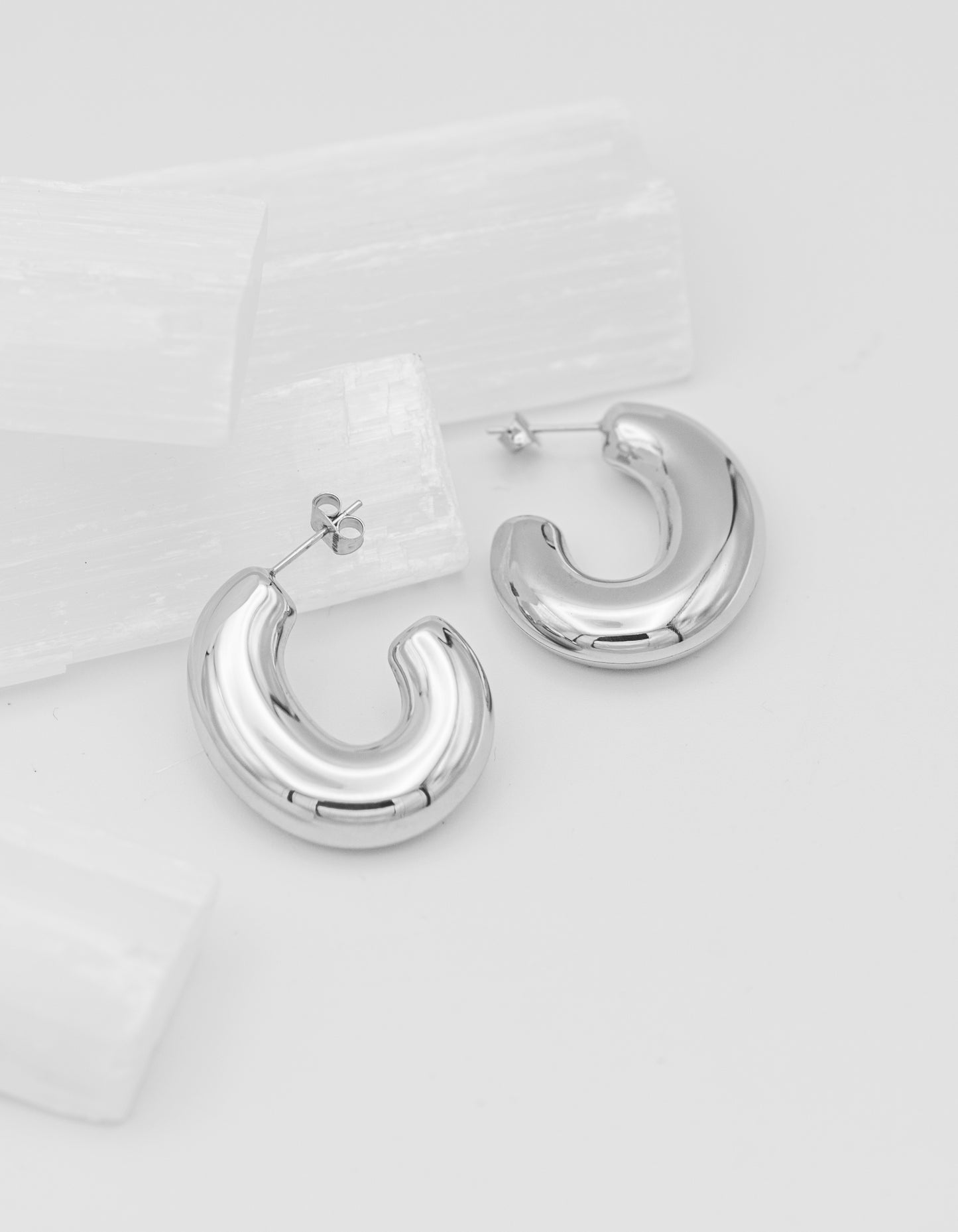 Ophelia Chunky Oval Hoops