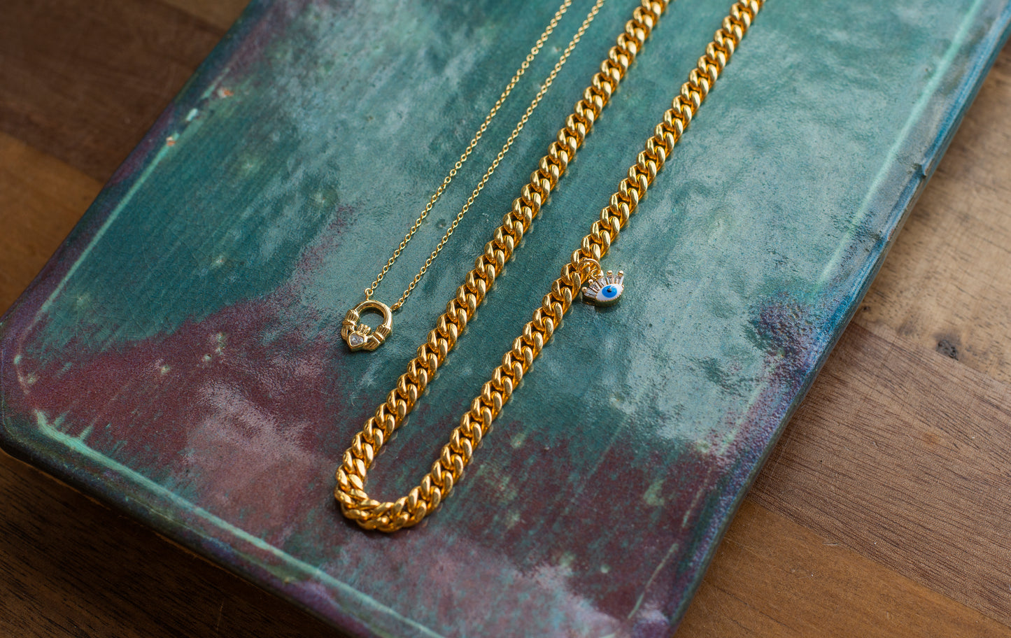 Gold Claddagh Necklace - Mottive.inc