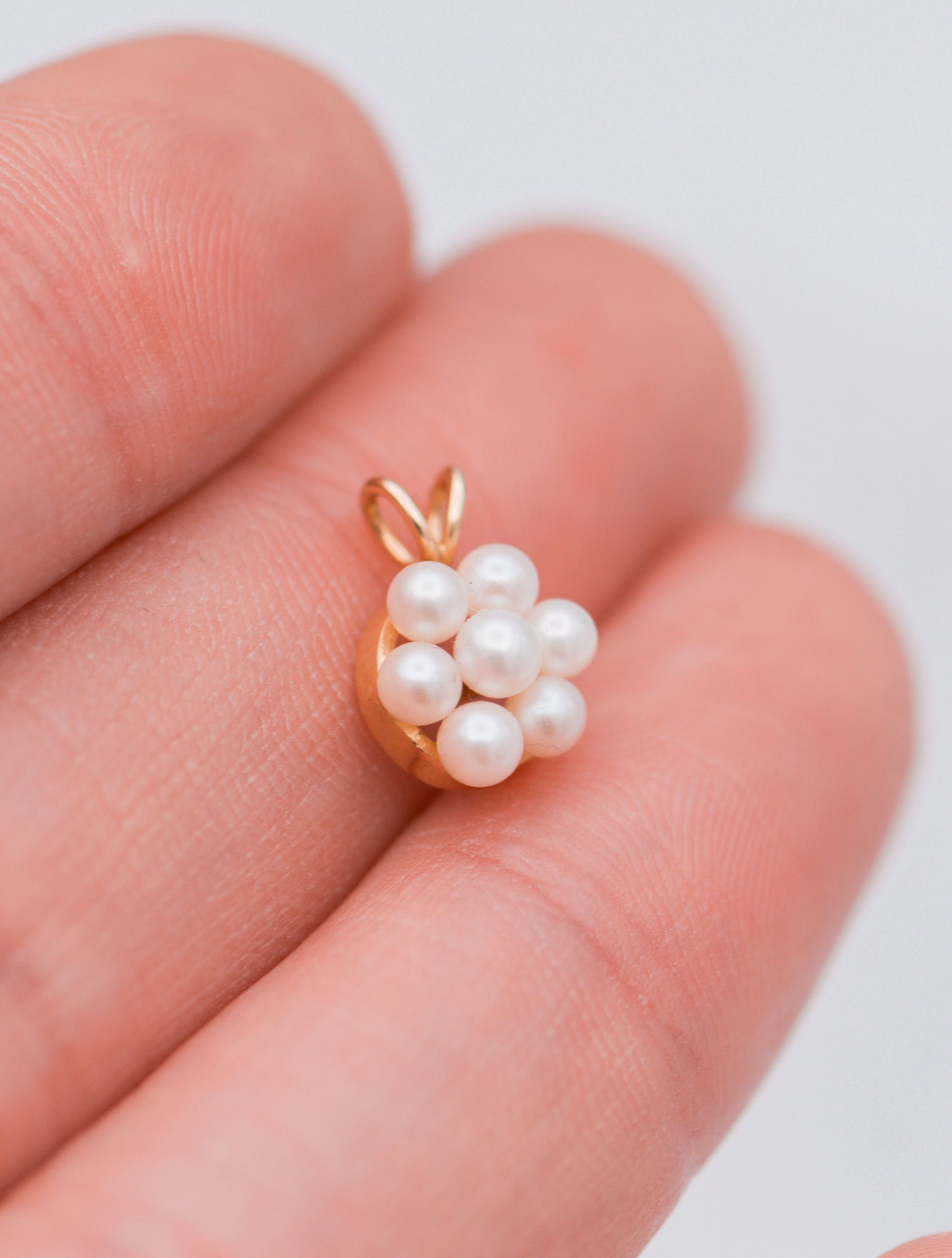 Pearl Flower Pendant