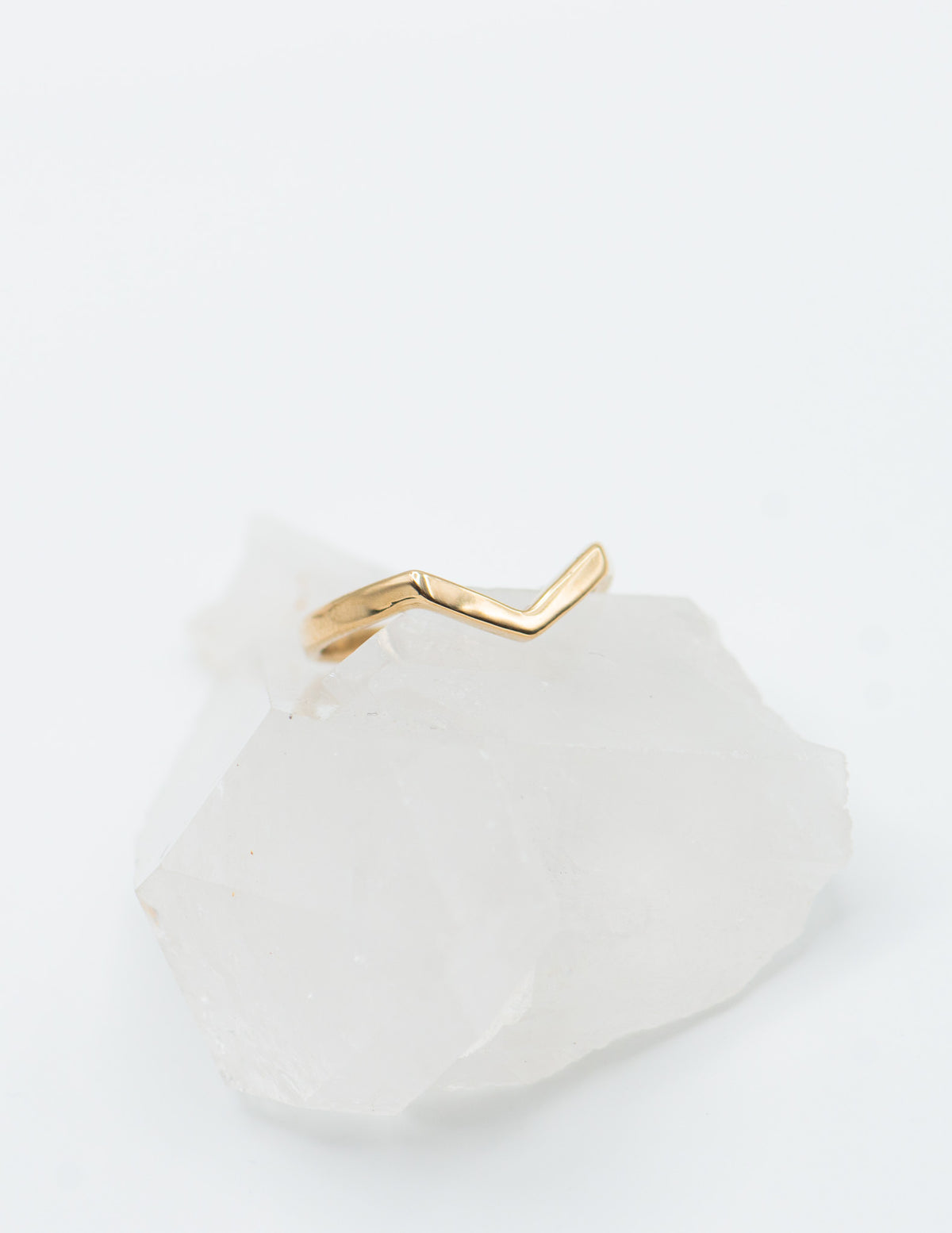Mottive Recreated vintage V ring 0057 – Mottive.inc