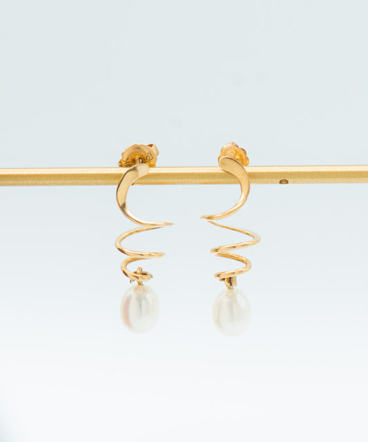 Vintage Spiral Pearl Dangle Earrings