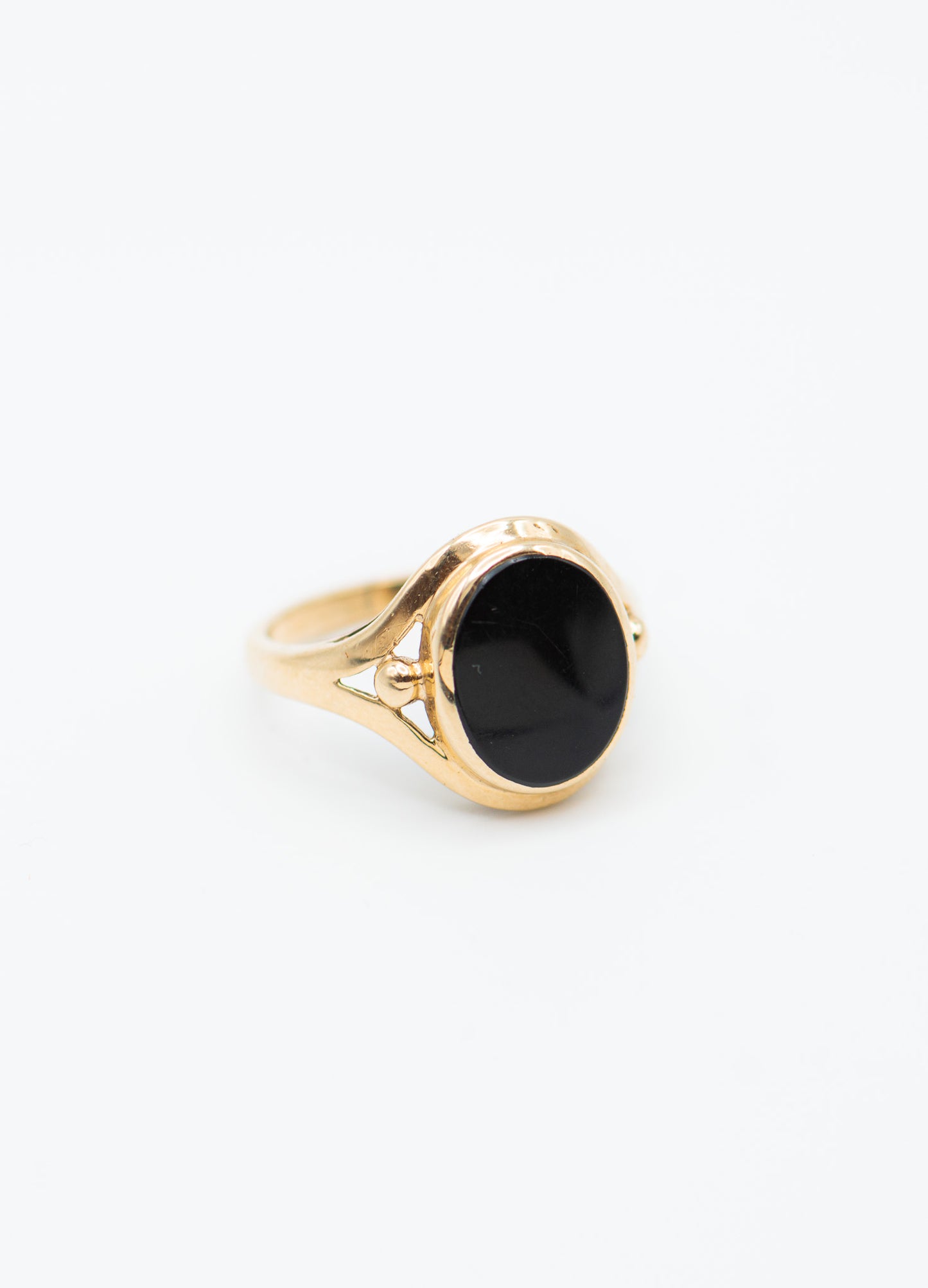 Vintage 1960's Onyx Ring