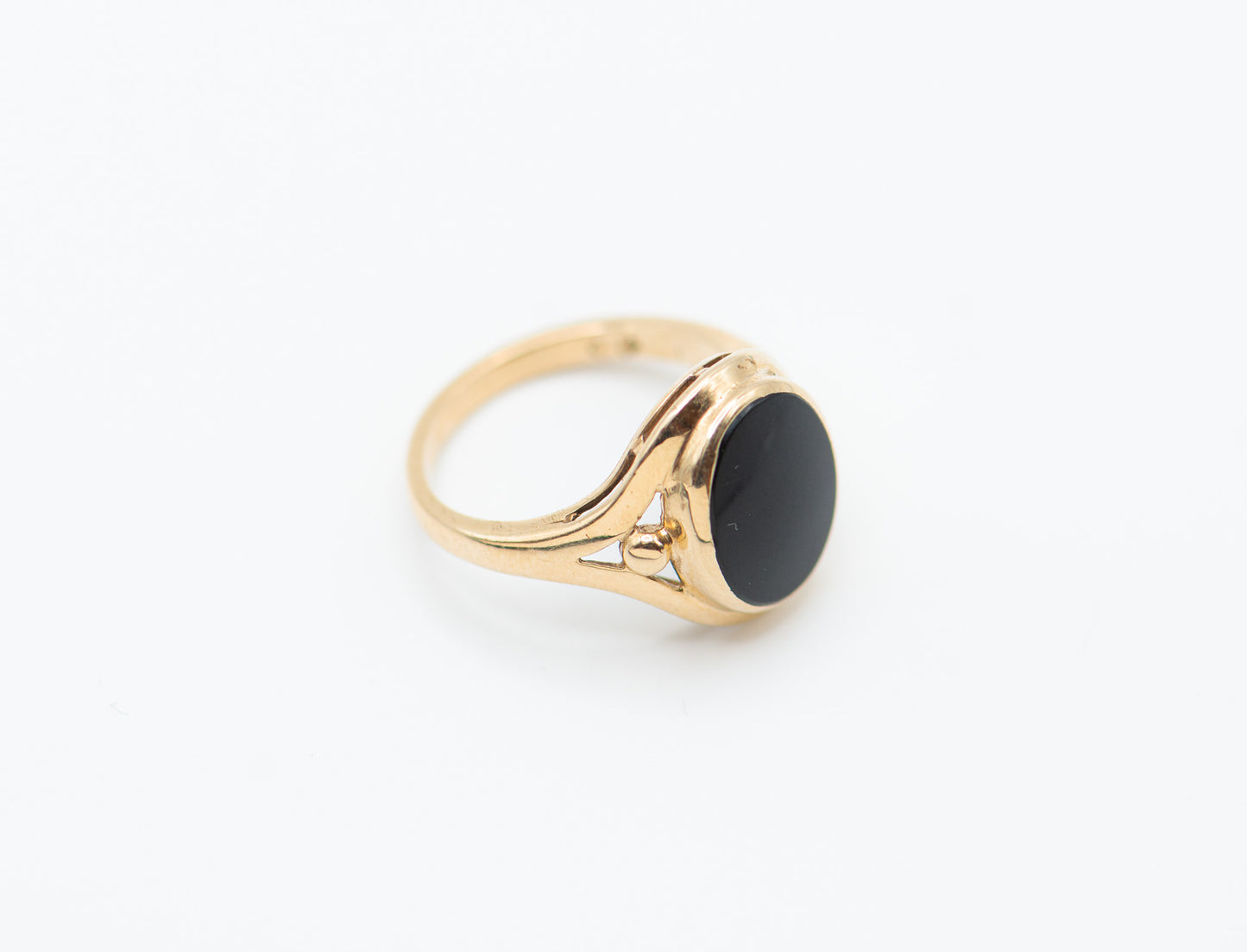 Vintage 1960's Onyx Ring