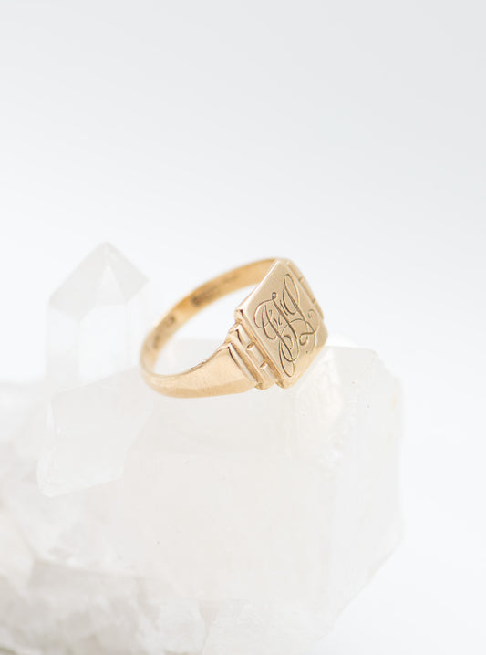 Vintage Signet Ring