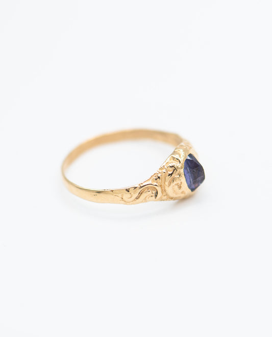 Amethyst Carved Ring