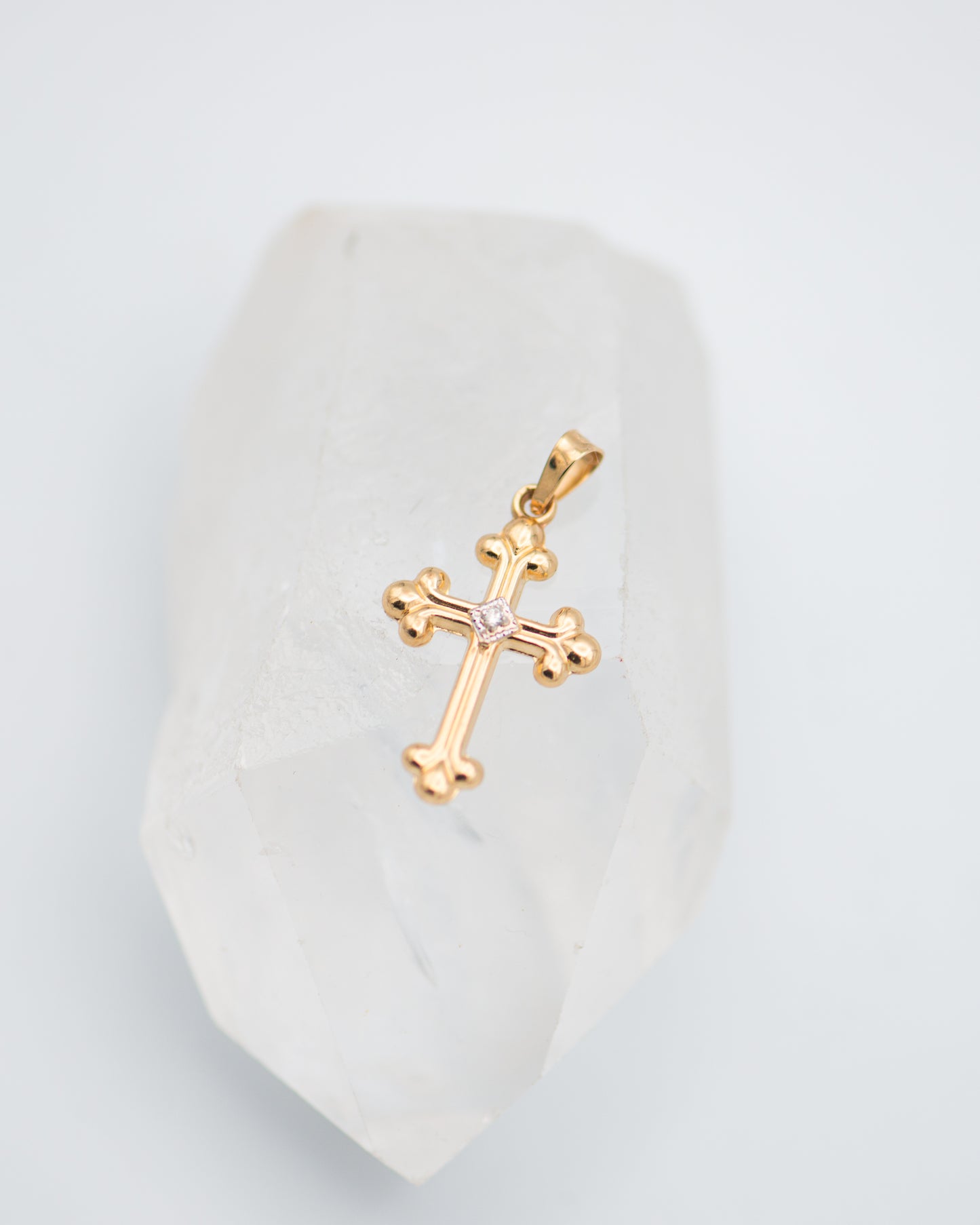 Tiny Cross 0029