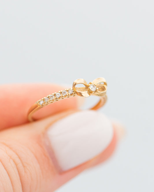 Tiny Bow Ring 0081