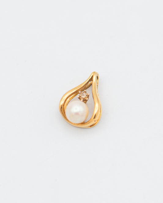 Vintage Pearl Pendant 00110