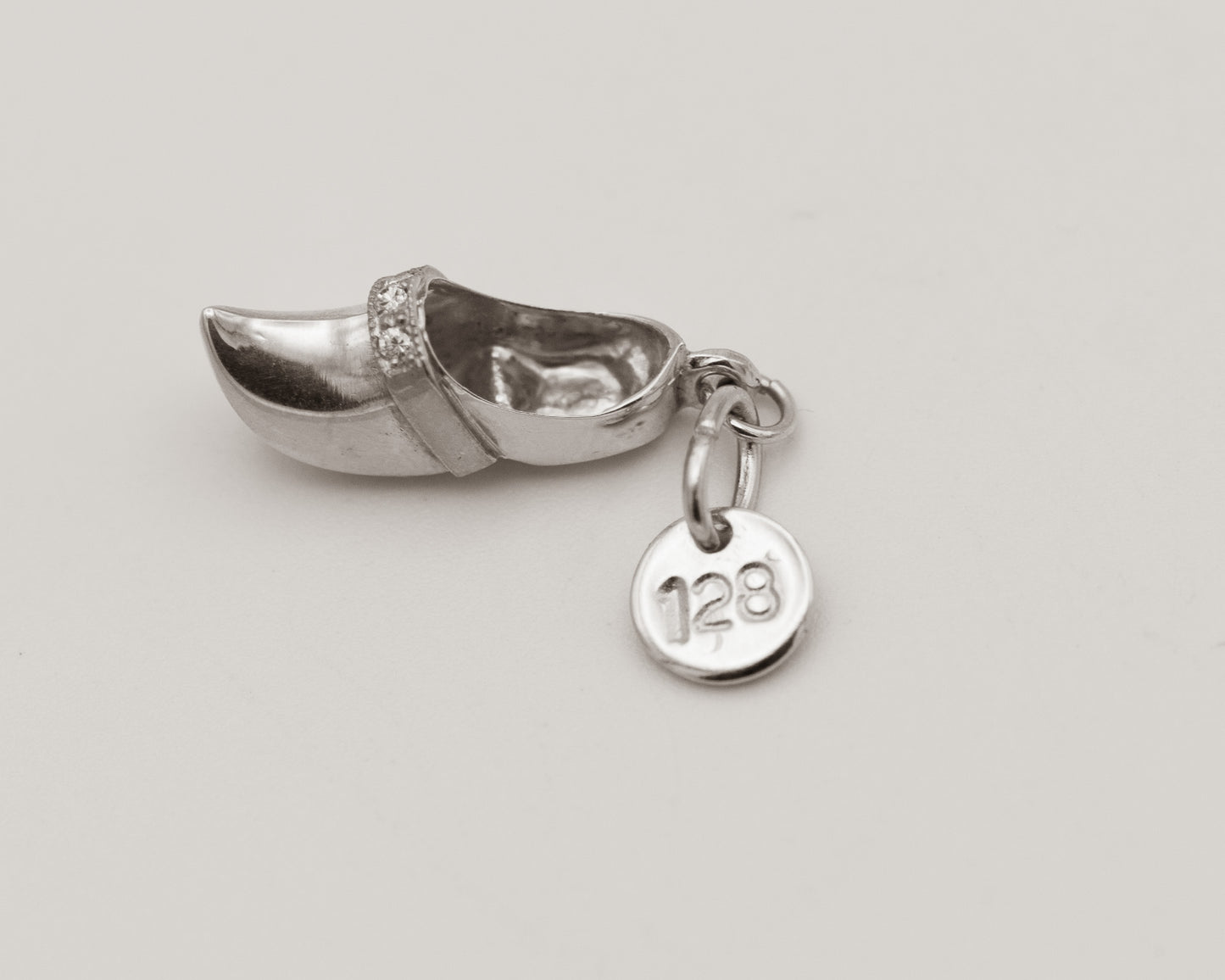 Tiny Clog Pendant 00128
