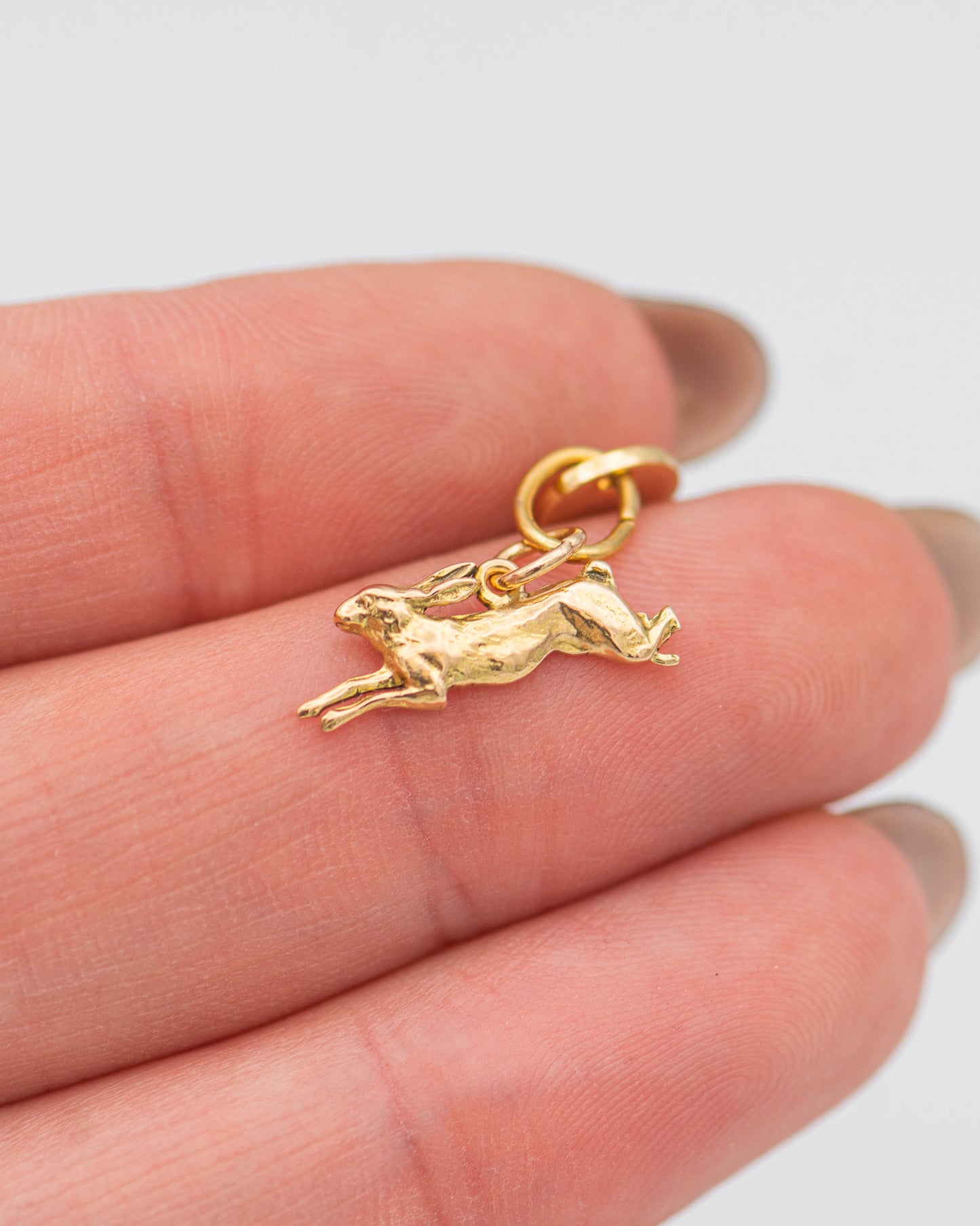 Tiny Rabbit pendant 0025