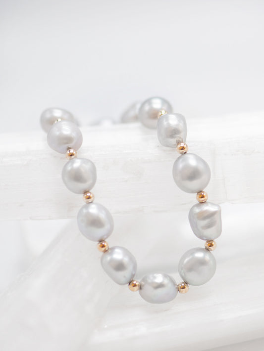 Pearl bracelet